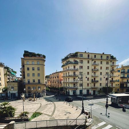 Bluceleste Salerno Centro Extérieur photo